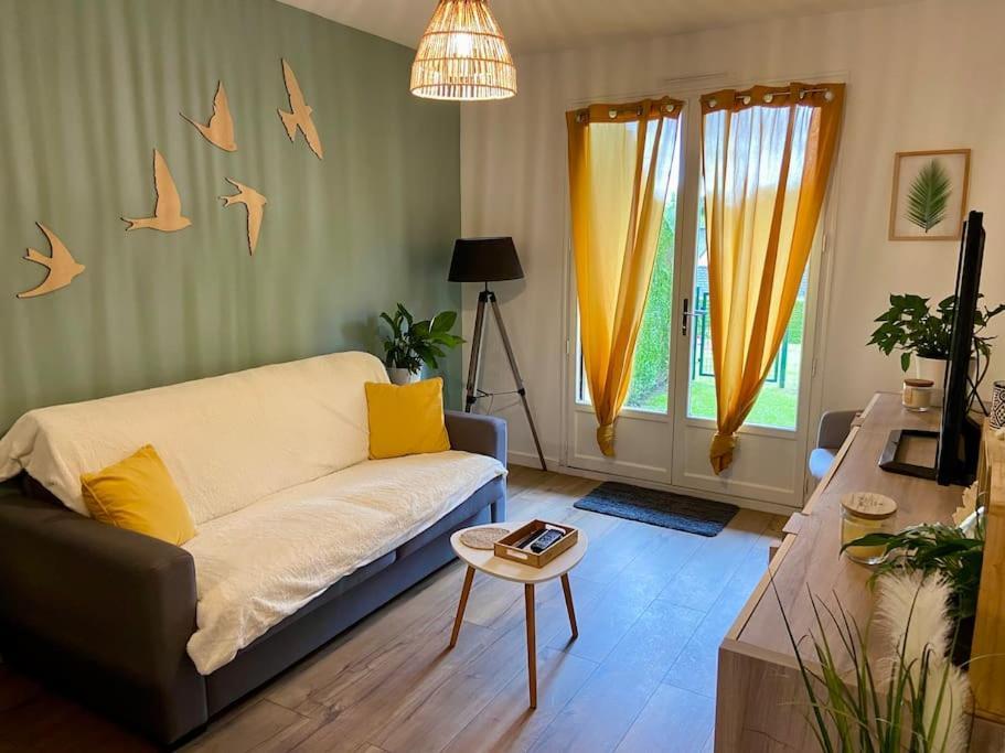 Bagnoles de l'Orne Normandie Appartement Avec Jardin מראה חיצוני תמונה
